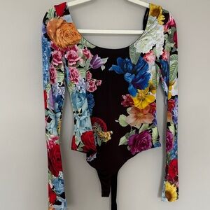 Alice + Olivia Black Floral Scoop-Neck Long Sleeve Bodysuit